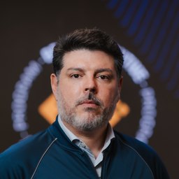 Leonardo Leão